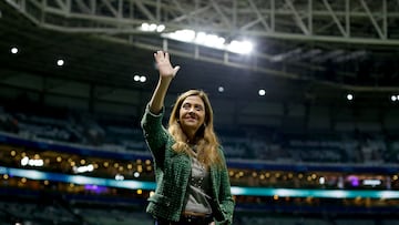 SAO PAULO, BRAZIL - AUGUST 30: Leila Pereira, President of Palmeiras gestures prior to a second leg quarter final match between Palmeiras and Deportivo Pereira as part of Copa CONMEBOL Libertadores 2023 at Allianz Parque on August 30, 2023 in Sao Paulo, Brazil. (Photo by Ricardo Moreira/Getty Images)