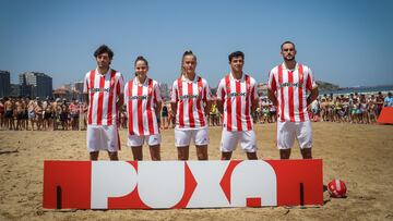 15-07-25. GELABERT, ANTÍA, ROSA, NACHO MARTÍN Y LUCAS PERRIN POSAN CON LA NUEVA CAMISETA DEL SPORTING 25-26.
