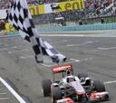 Button, Vettel y Alonso brillan bajo la lluvia