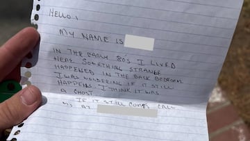 Le dejan una nota en la puerta y se descubre un secreto de los años 80: “Me dio escalofríos durante un par de días”