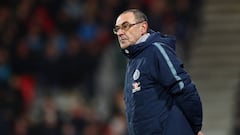 Hasselbaink backs under-fire Sarri to deliver at Chelsea