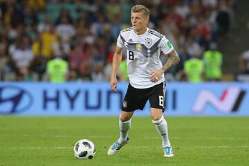 Fue fundamental para la Selección alemana en el duelo contra Suecia. Además de su buen trabajo en la media cancha, hizo un golazo en la agonía del partido contra los suecos que revivió las aspiraciones germanas.