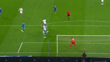 Benzema no puede ser suplente nunca y en Francia entendieron el porqué aquí