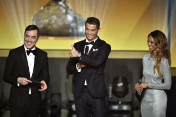 Cristiano Ronaldo, Kate Abdo y James Nesbitt.