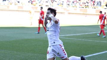 La Cultural remonta en dos minutos de gloria para Iza