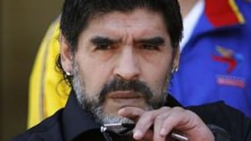 Maradona deja de ser técnico de la selección argentina
