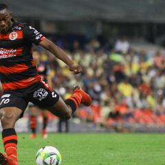 Valdivia analiza al próximo fichaje albo: “Es parecido a...”