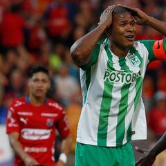 Alexis Henríquez, operado con éxito de lesión quística