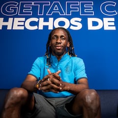 Neyou, en la rampa de salida del Coliseum