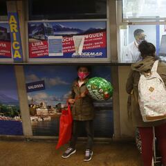 Permisos interregionales: ¿se puede viajar en fase 2 a otra región?