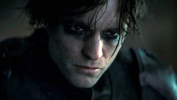 Robert Pattinson como Bruce Wayne