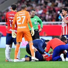 Mateo Chávez manda a hospital a compañero en el Chivas vs Toluca