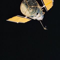 ¿Cuándo se puso en órbita al Hubble y cuánto tiempo lleva el telescopio en el espacio?