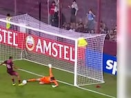 El colombiano vuelve a anotar para el triunfo Lanus 1-0 ante Always Ready.