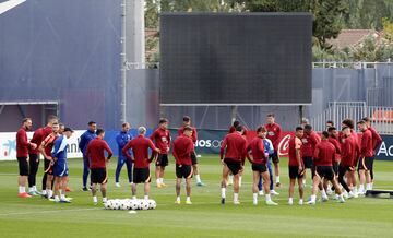 El grupo durante el entrenamiento de hoy. 