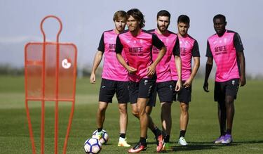 Granada vs. Barcelona. How and where to watch: times, TV, online