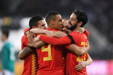 0-1. Rodrigo celebró el primer gol.