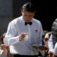 Hotelier complains about lack of employees and takes aim at workers: “They can’t stand a 10-hour shift”