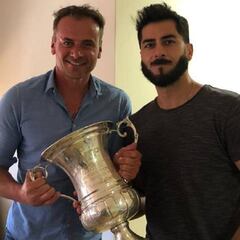 Johnny Herrera llega a Everton: "Un campeón vuelve a casa"