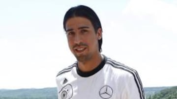 Khedira.