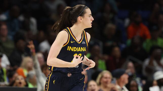What position does Caitlin Clark play with the Indiana Fever? - AS USA