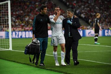 Carvajal se retiró desolado por lesión.