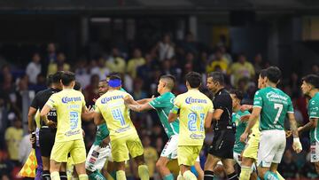 Conato de bronca entre jugadores de América y León