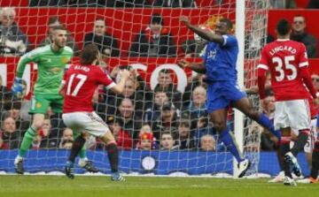 Jornada 36: Manchester United - Leicester City (1-1).