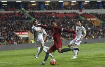 Cristiano Ronaldo, Aleksandar Aleksandrov y Svetoslav Dyakov.