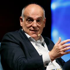 Tebas: “Si tenemos que fichar jugadores para arruinarnos todos prefiero no tenerlos”