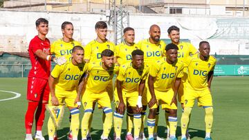 Once del Cádiz ante el Ceuta en El Palmar.