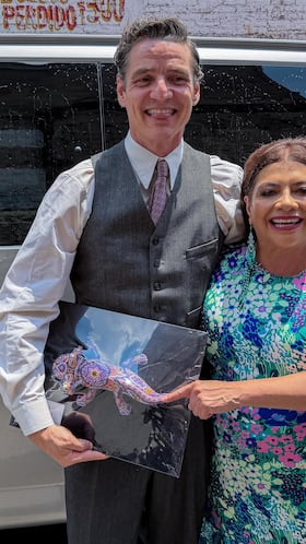 Pedro Pascal celebra su cumpleaños en México con ¿Clara Brugada?