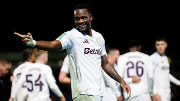 Jhon Jader Durán, delantero colombiano de Aston Villa