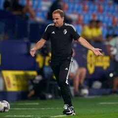 Arrasate: “El Villarreal fue mejor, hay que decirlo claramente”