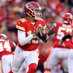 Patrick Mahomes está feliz con su nueva línea ofensiva