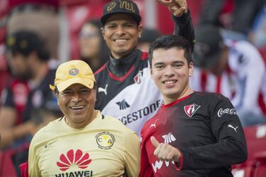 Chivas y Atlas se enfrentaron en los Octavos de Final de Copa, y así fue como se vivió tanto en la tribuna como dentro del campo.