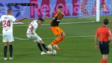 Que no quede un solo madridista sin verlo: la barbaridad de gol de Reguilón con la derecha