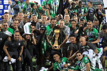 Atlético Nacional se coronó como nuevo campeón del fútbol colombiano, luego de imponerse en 2-0 y 3-1 en el global sobre Deportes Tolima. Alfredo Morelos y Andrés Román anotaron los goles de la victoria.