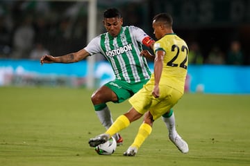 Atlético Nacional derrotó 4-1 a Bucaramanga en el Atanasio Girardot y llegó a cinco puntos en el grupo A. Jefferson Duque marcó doblete.