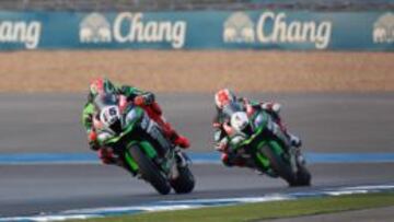 Rea: "Si no freno, acabamos como Rossi y Márquez"