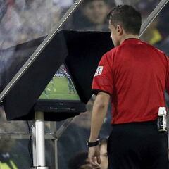 Histórico: así se revisó el primer VAR en un partido en Chile