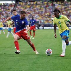 When is the deadline for teams to name their final rosters for the 2024 Copa América?