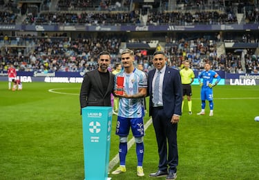 Candidatura del Málaga, protestas arbitrales y la entereza de Dorrio