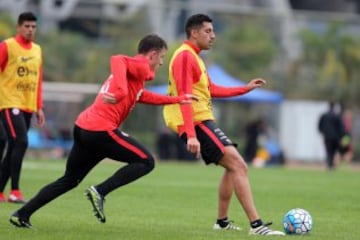 La Roja prepara la final de la China Cup ante Islandia