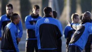 Juan Ignacio combina titulares y suplentes