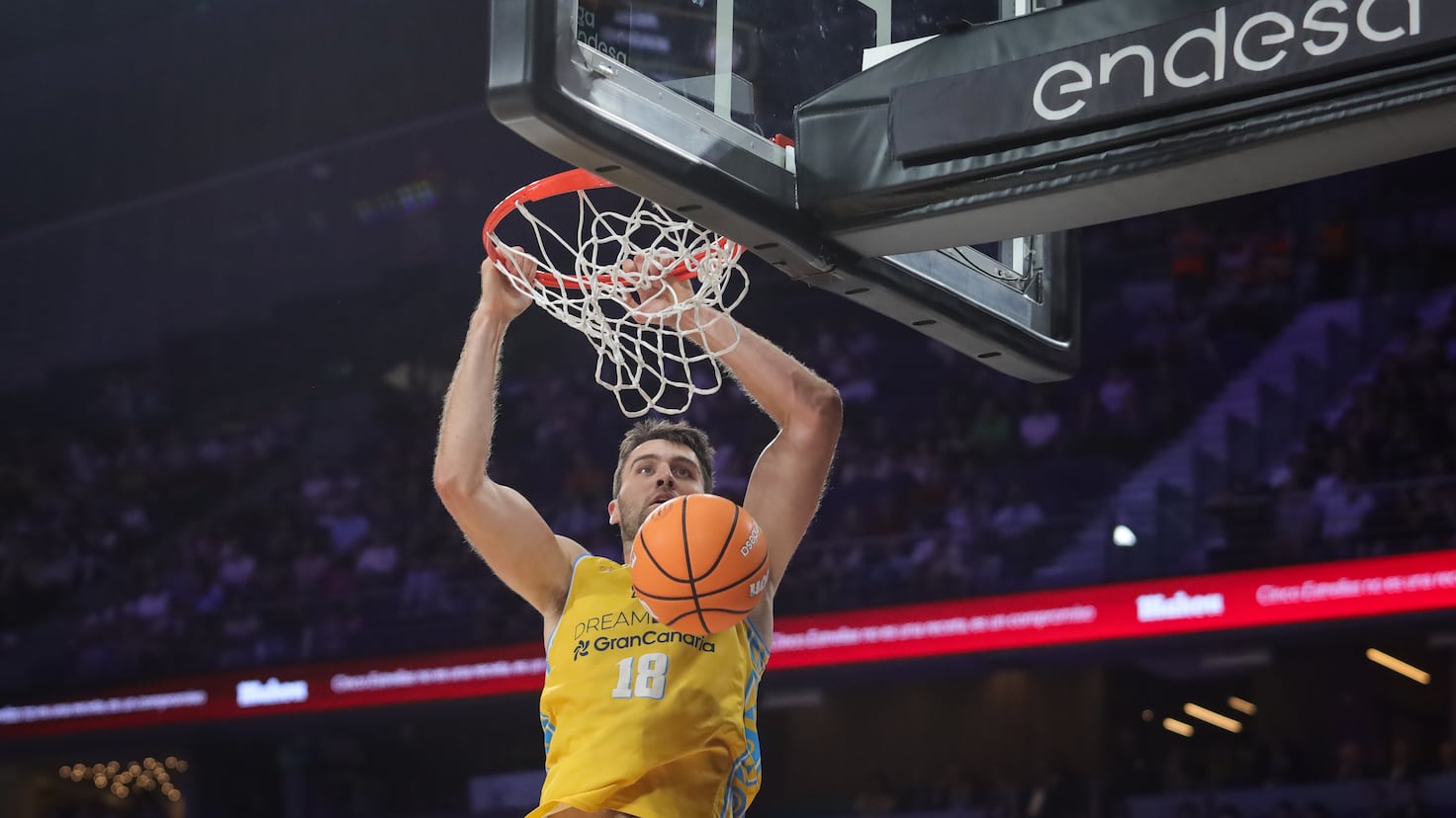 El Granca pasa por encima al Benfica en su debut europeo