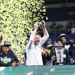 Official college football bowl games matchups announced: Dates, stadiums, schedule and teams