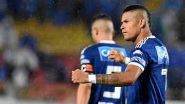 Ayron Del Valle, delantero de Millonarios, celebrando su gol ante el Bucaramanga por Liga Águila I-2018