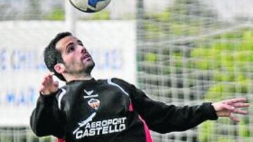 <b>DEBUT EN EL BELMONTE. </b>El punta no pudo celebrar su estreno con una victoria.