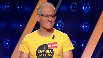 Corra el a?o 2000 cuando Jos Manuel Dorado debut en el programa de Jordi Hurtado. Posee el honor de ser el primer participante en llegar a 100 programas y el primero en hacerlo de forma consecutiva. Adems, fue supermagnfico en 2002.